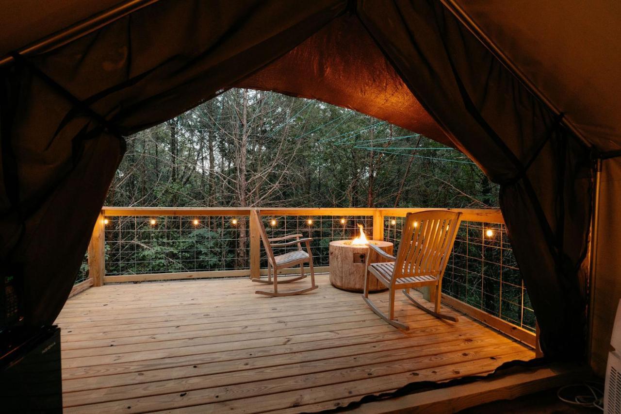 Treehouse Cozy Glamping Site Hotel Branson Buitenkant foto